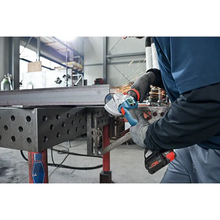 Aku kutna brusilica BOSCH GWS 18V-10 SC,150mm SOLO-2