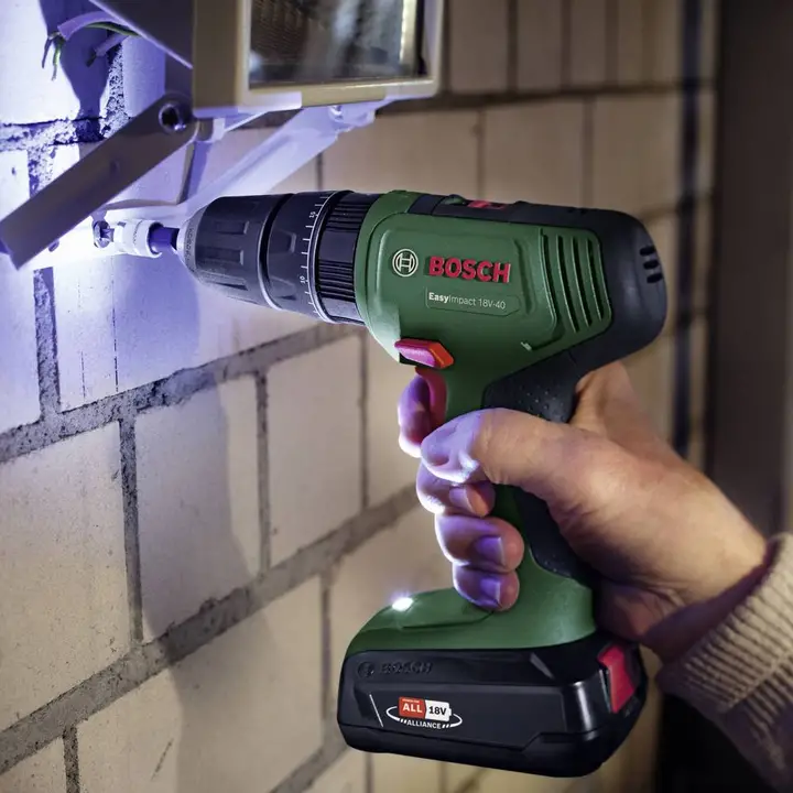 Aku udarna bušilica BOSCH EASYIMPACT 18V SOLO-1
