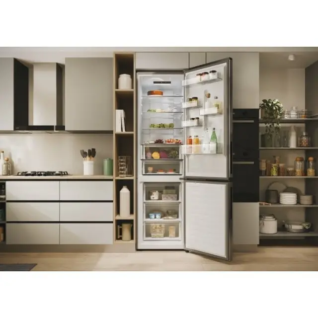 Samostojeći hladnjak Candy ECN2CQTEX206-10