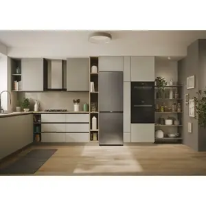 Samostojeći hladnjak Candy ECN2CQTEX186-15