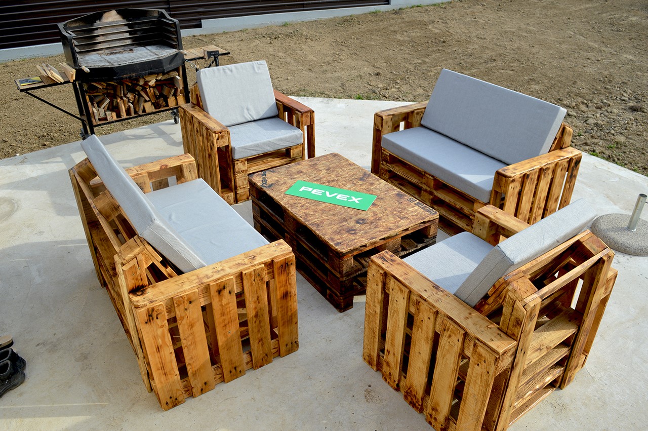 Izrada vrtne garniture od paleta | Pevex